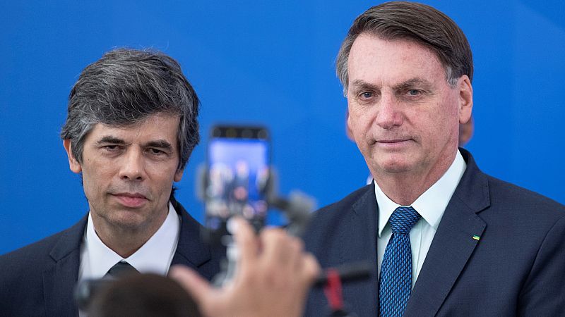 Boletines RNE - Dimite el recién nombrado ministro de Salud en Brasil - Escuchar ahora