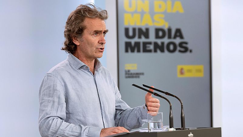 Boletines RNE - Desciende el número de fallecidos, 48 en las últimas 24 horas, a falta de los datos de Cataluña - Escuchar ahora