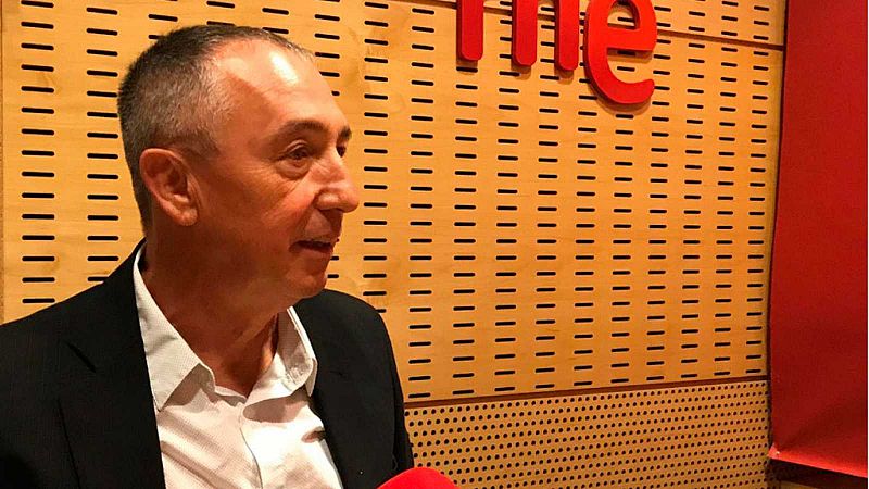 Parlamento - Radio 5 - Joan Baldoví (Compromís) pide al Gobierno que se siente a negocial con ellos y señala de "espectáculo" lo ocurrido con el pacto con Bildu - Escuchar ahora