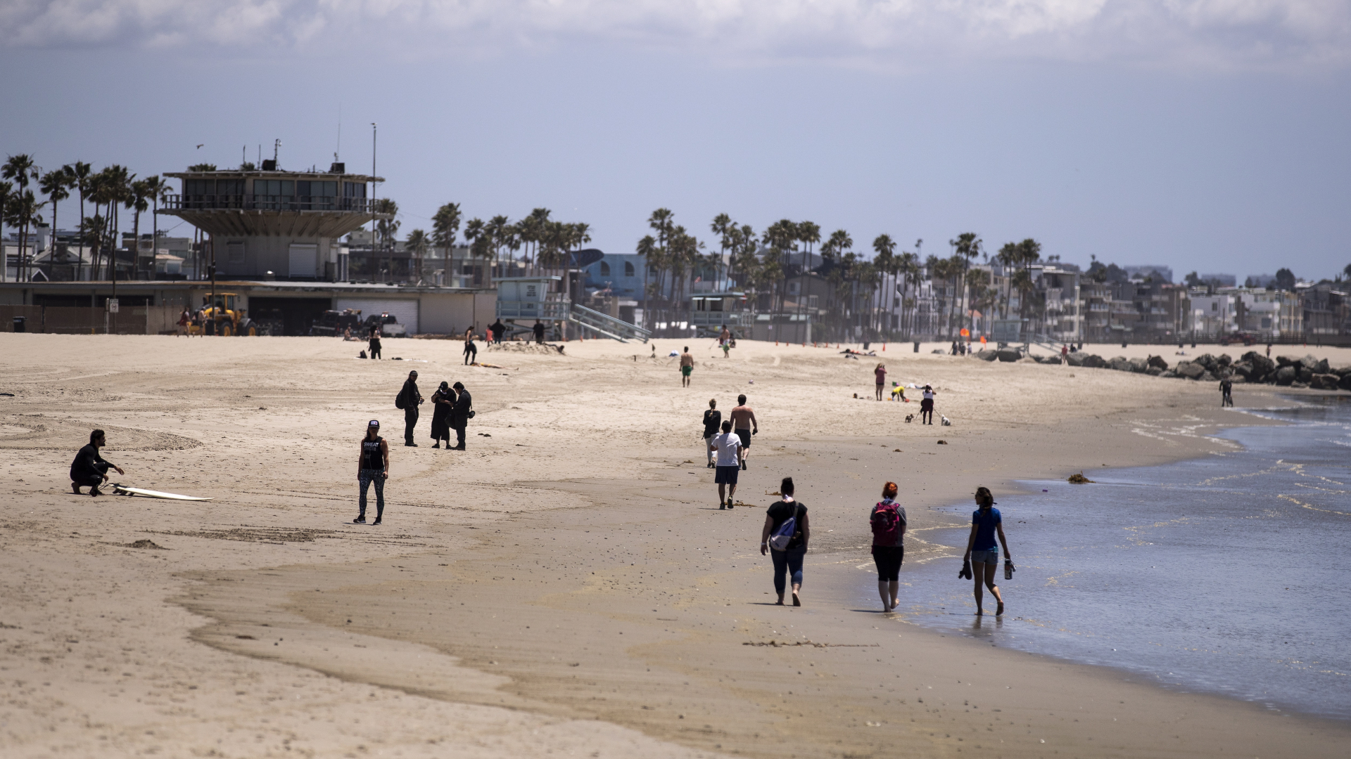 Estados Unidos en modo reapertura abren las playas de todos los estados