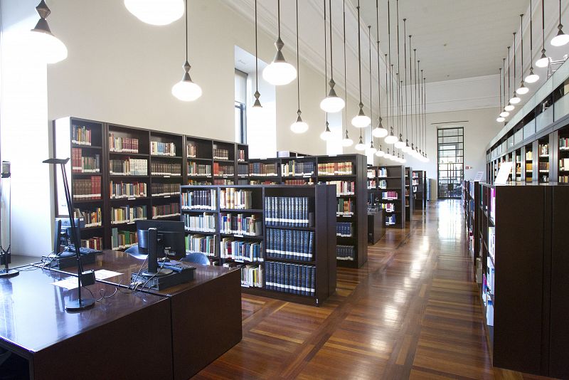 Biblioteca Nacional: Más que libros - Hemeroteca digital - Escuchar ahora