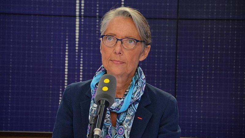 24 horas fin de semana - 20 horas - Una ministra francesa desaconseja veranear fuera del país y especialmente en España - Escuchar ahora 