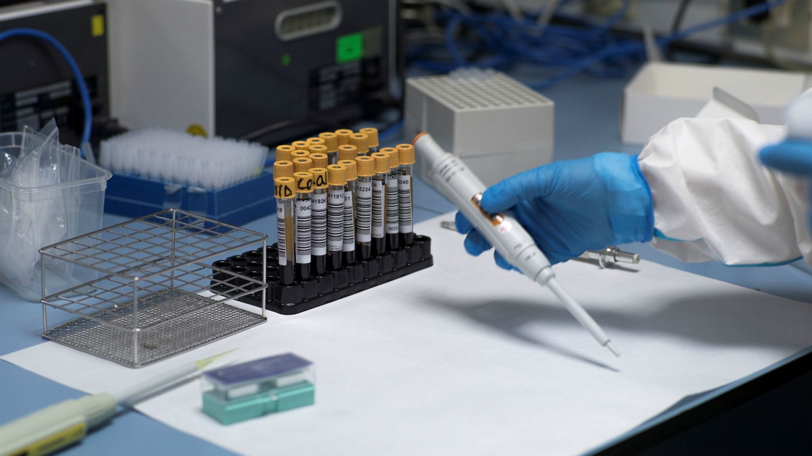  Las mañanas de RNE con Íñigo Alfonso - La vacuna contra el coronavirus es en esfuerzo de todos