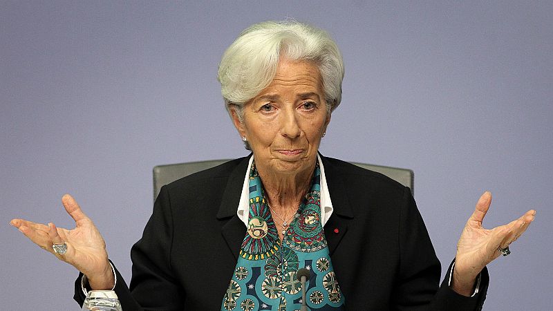 14 horas - El BCE empeora sus previsiones y calcula que la eurozona caerá al menos un 8% este año - Escuchar ahora