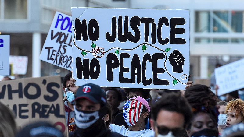 14 horas Fin de Semana - Muere un joven en Detroit tiroteado en una marcha de protesta por la muerte de George Floyd - Escuchar ahora