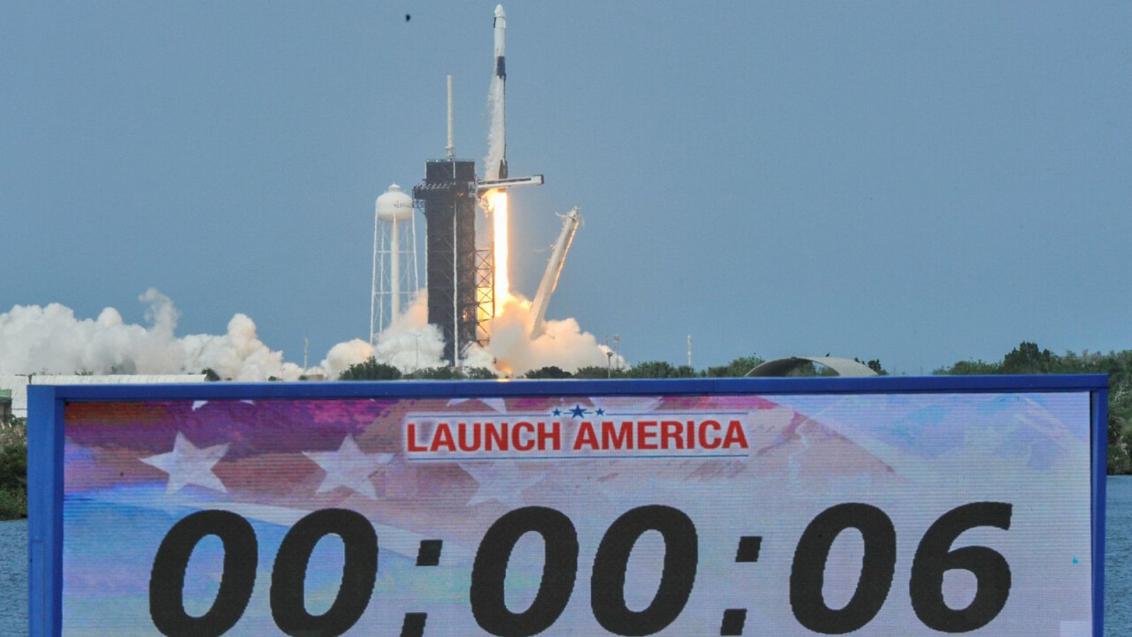 24 horas fin de semana - El exitoso lanzamiento de la 'Crew Dragon' abre una nueva era espacial - Escuchar ahora 