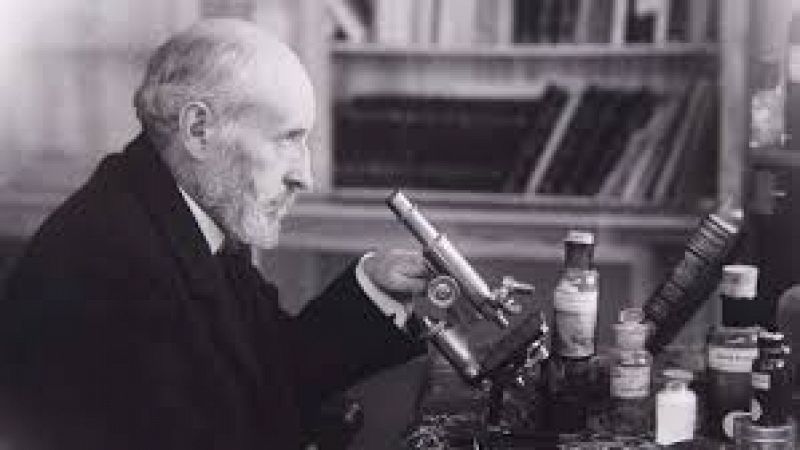 Solamente una vez - Santiago Ramón y Cajal - Escuchar ahora