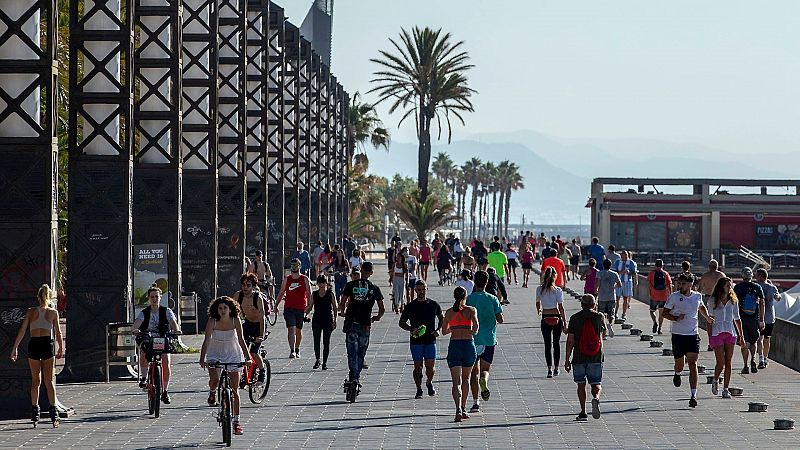 Boletines RNE - Un muerto y 164 contagios más en las últimas 24 horas - Escuchar ahora