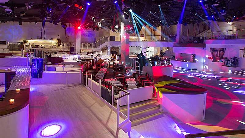 24 horas fin de semana - 20 horas - En la fase 3 pubs y discotecas abren pero prohibido bailar - Escuchar ahora 