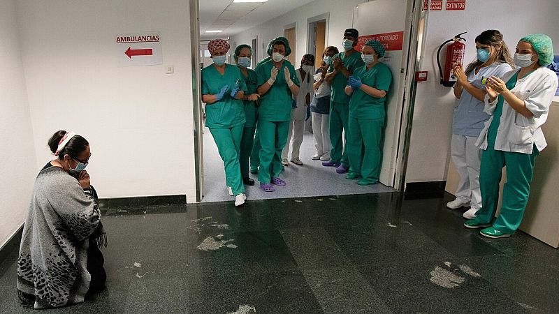 24 horas fin de semana - 20 horas - Un muerto más por coronavirus y los contagios bajan a 164 - Escuchar ahora 