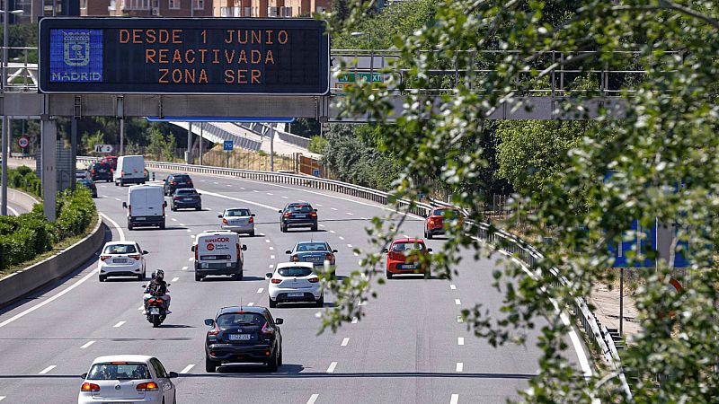 14 horas - El Gobierno aprueba el decreto que regirá la 'nueva normalidad' hasta que exista una "una terapia eficaz" contra el virus - Escuchar ahora