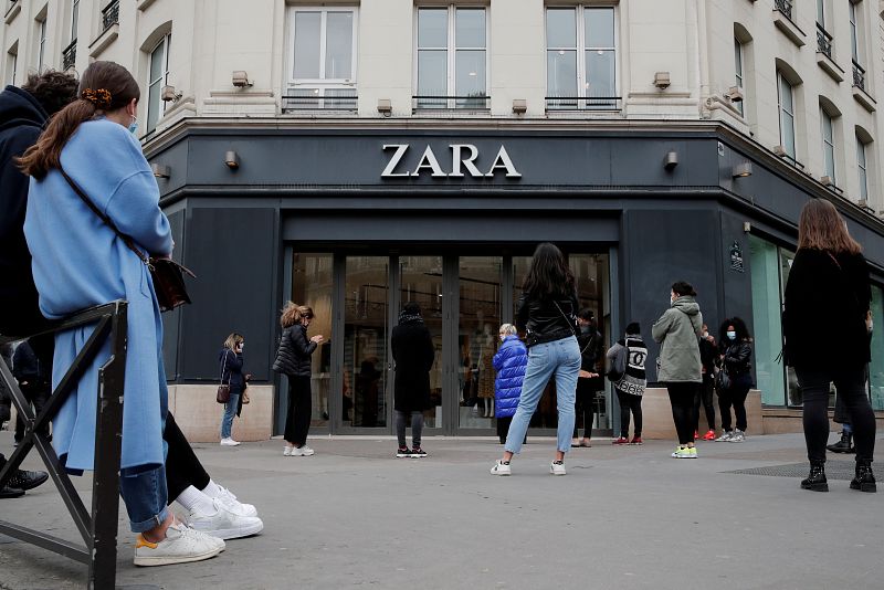 14 horas - Inditex registra pérdidas por primera vez en su historia - Escuchar ahora