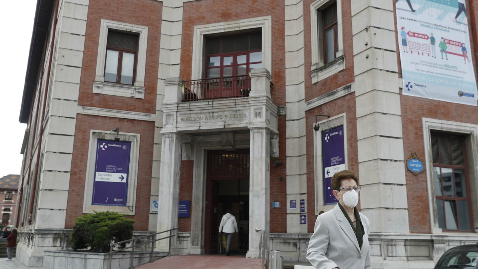  14 Horas - Cantabria y Navarra no autorizarán la movilidad con País Vasco por el brote de Basurto - Escuchar ahora