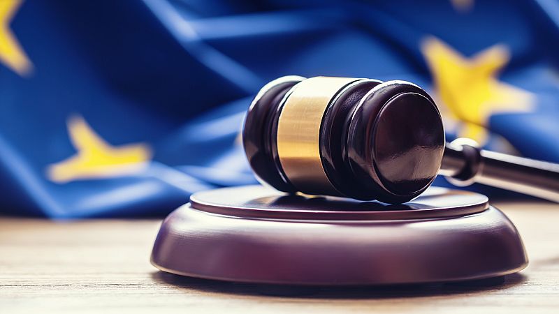 Boletines RNE - EL TJUE indica que no puede ser expulsado un ciudadano extranjero con permiso de residencia de larga duración - Escuchar ahora