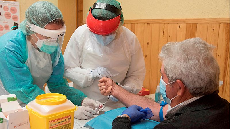 España a las 8 Fin de Semana - Médico: "No estamos en condiciones de aguantar una segunda oleada si no se toman decisiones" - Escuchar ahora