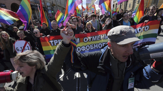 Reportajes 5 continentes - Reportajes 5 Continentes - La persecución del colectivo LGTBI en Rusia - Escuchar ahora