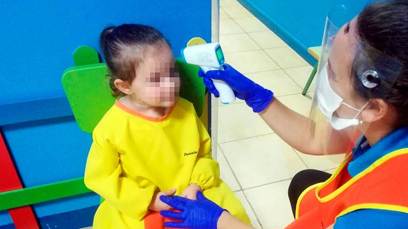  Las mañanas de RNE con Íñigo Alfonso - Las escuelas infantiles reabren con dificultades en Canarias - Escuchar ahora