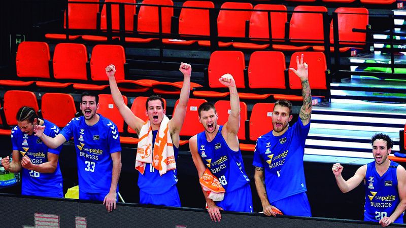 Tablero deportivo - Javi Vega: "Lo hemos celebrado como si fuésemos campeones" - Escuchar ahora