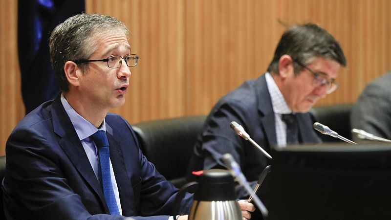 Boletines RNE - El gobernador del Banco de España apuesta por prorrogar los ERTES - Escuchar ahora