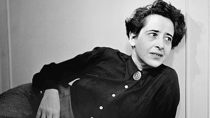 24 horas - En algún lugar del tiempo: Hannah Arendt y los totalitarismos - Escuchar ahora