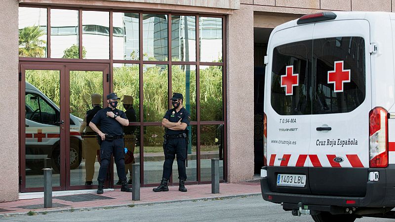 14 horas - 80 positivos por coronavirus en un centro de acogida de Málaga - Escuchar ahora