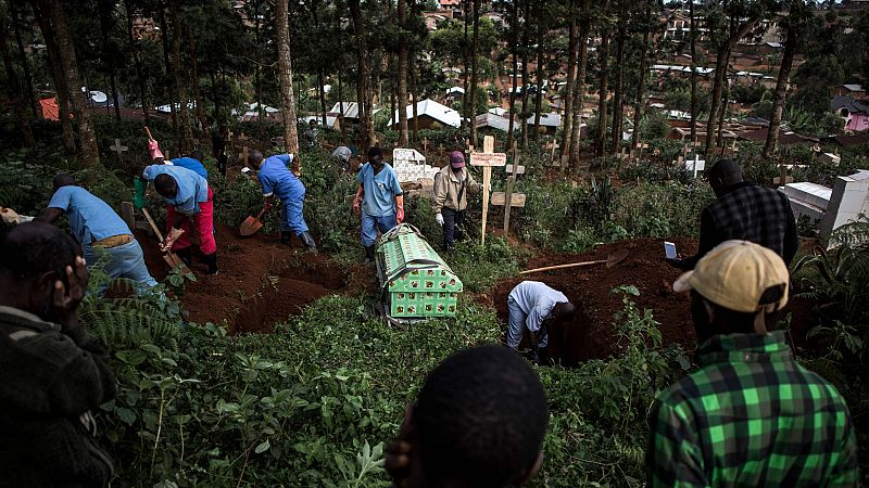 Boletines RNE - El Congo da por terminada la epidemia de ébola que sufría desde 2018 - Escuchar ahora