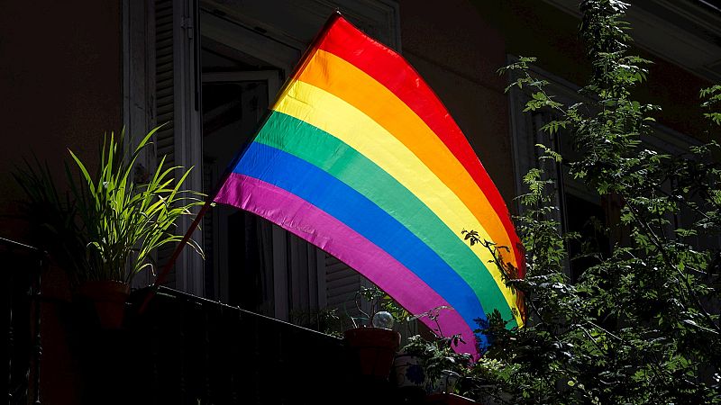 España a las 8 Fin de Semana - FELGTB: "Si la involución del discurso va hacia delante, va a haber un recorte de derechos" - Escuchar ahora