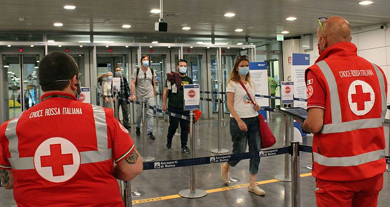  14 horas - Italia mantiene la cuarentena para los viajeros de fuera del espacio Schengen - Escuchar ahora