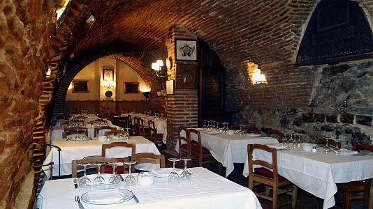 Por tres razones - Por tres razones - Casa Botín: 300 años sin parar el horno - 01/07/20 - escuchar ahora