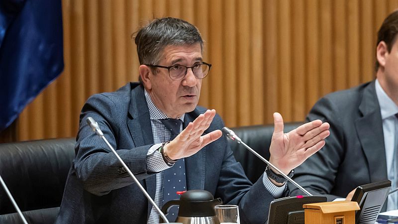 14 horas - La comisión de reconstrucción termina sin acuerdos entre PP y PSOE - Escuchar ahora