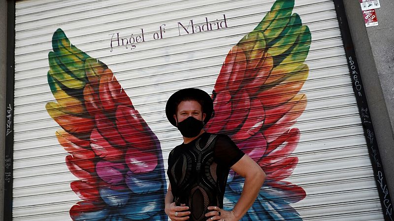 24 horas fin de semana - 20 horas - Las mujeres LTB lideran el Orgullo 2020 para mostrar su doble discriminación - Escuchar ahora 