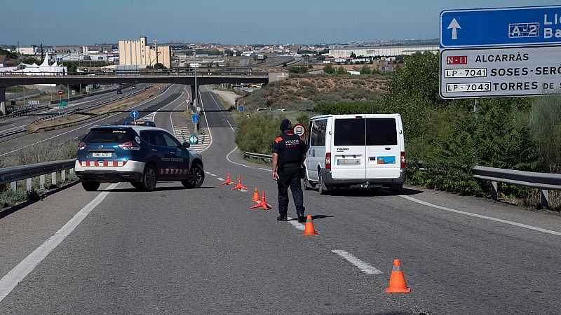 España a las 8 Fin de Semana - ¿Cómo es posible confinar un territorio sin que esté activo el estado de alarma? - Escuchar ahora