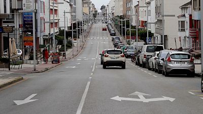 24 horas fin de semana - 20 horas - En Lugo paso a atrs en A Marias que queda aislada durante cinco das con restricciones de movilidad - Escuchar ahora