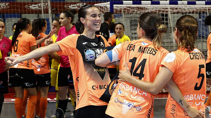 Más altas, más rápidas, más fuertes - Finalización liga futsal - 09/07/20 - Escuchar ahora