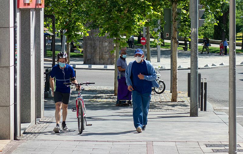 14 horas - Sanidad confirma que hay 73 brotes activos en España - Escuchar ahora