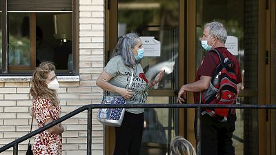 14 horas - Los rebrotes en Espaa: aumentan los contagios en Lleida y Tudela; en Lugo se estabilizan - Escuchar ahora