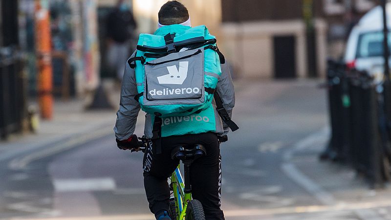 Boletines RNE - Deliveroo propone hacer un ERE para sus empleados en España - Escuchar ahora