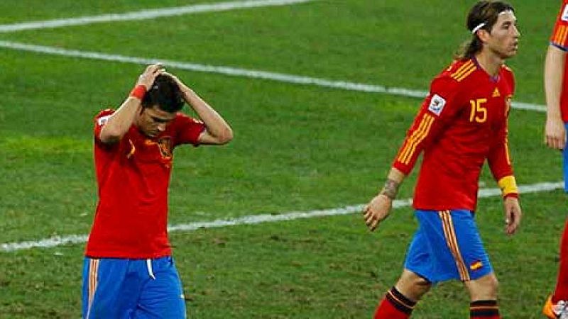 Audio: Del Bosque, tras la derrota ante Suiza: "Primero convercerlos de que no habíamos jugado tan mal"