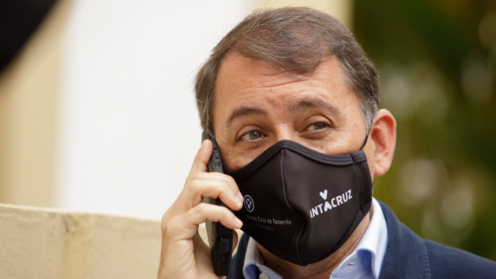  24 horas - CC recupera el ayuntamiento de Santa Cruz de Tenerife gracias a una edil de Ciudadanos - Escuchar ahora 