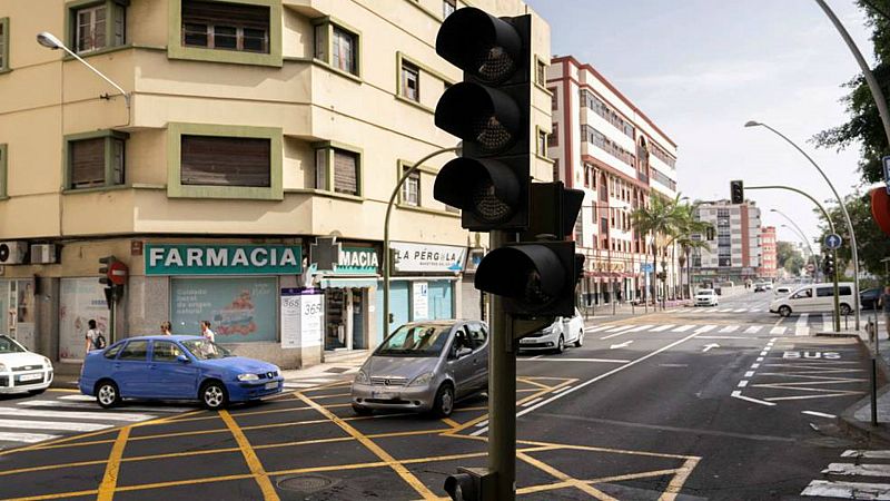 14 horas - La isla de Tenerife sufre el segundo apagón en un año - Escuchar ahora