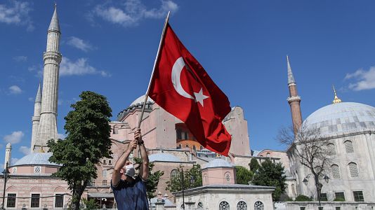 Europa abierta - Europa abierta - La 'mezquita' Santa Sofía, un golpe de efecto de Erdogan - escuchar ahora
