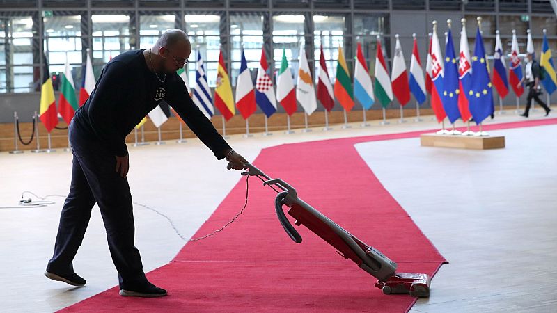 Cinco Continentes - En vísperas de una cumbre crucial de la UE - Escuchar ahora 