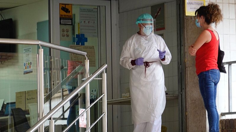  Las mañanas de RNE con Íñigo Alfonso - Un nuevo perfil de pacientes con COVID-19 tras el confinamiento - Escuchar ahora