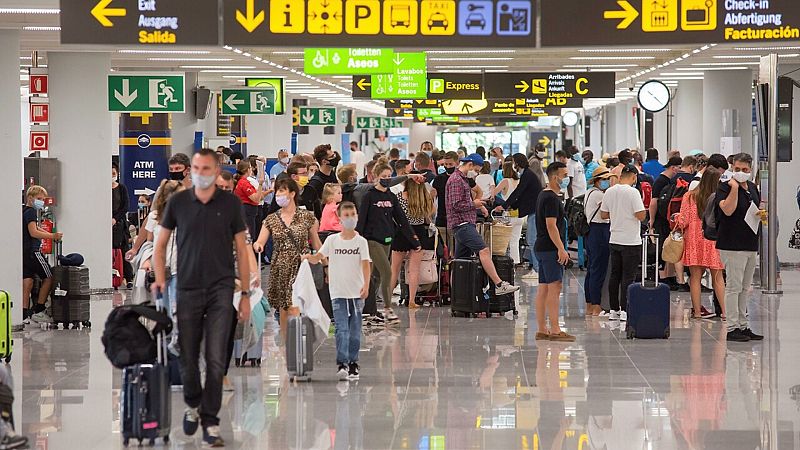 24 horas fin de semana - 20 horas - Baleares pedirá oficialmente someter a los turistas nacionales a controles sanitarios - Escuchar ahora