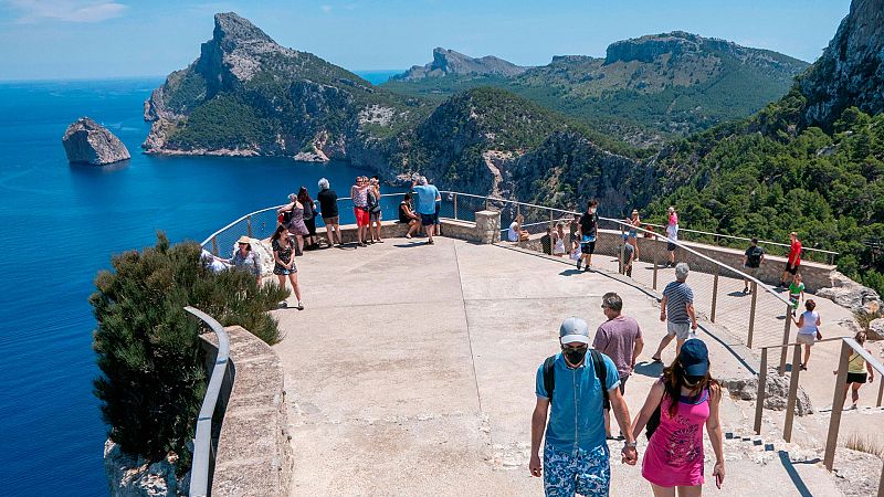  Las mañanas de RNE con Meritxell Planella - Hoteleros de Mallorca: "Baleares debe seguir siendo un destino seguro" - Escuchar ahora