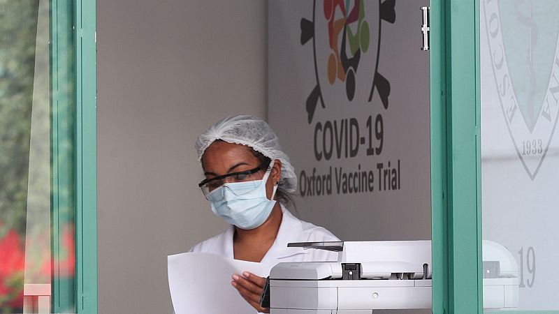  Las mañanas de RNE - La vacuna de Oxford podría estar en el mercado a finales de año o principios de 2021 - Escuchar ahora