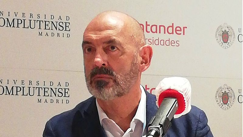 Un verano de Pe a Pa - Joaquín Goyache - Escuchar ahora