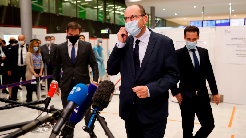  Boletines RNE - Francia recomienda no viajar a Cataluña por los últimos rebrotes - Escuchar ahora 