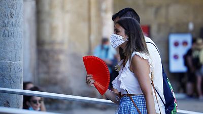 14 horas fin de semana - Sevilla y Crdoba las afectadas por tres nuevos focos de infeccin en Andaluca - Escuchar ahora