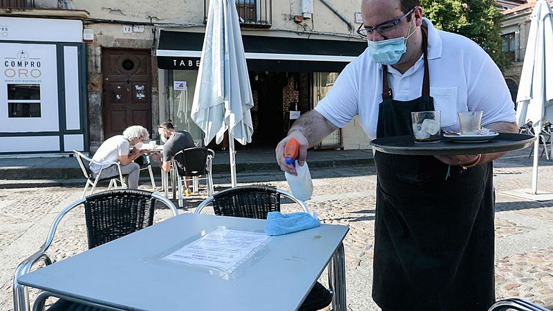 Boletines RNE - El coronavirus destruyó más de un millón de empleos en el segundo trimestre, según la EPA - Escuchar ahora